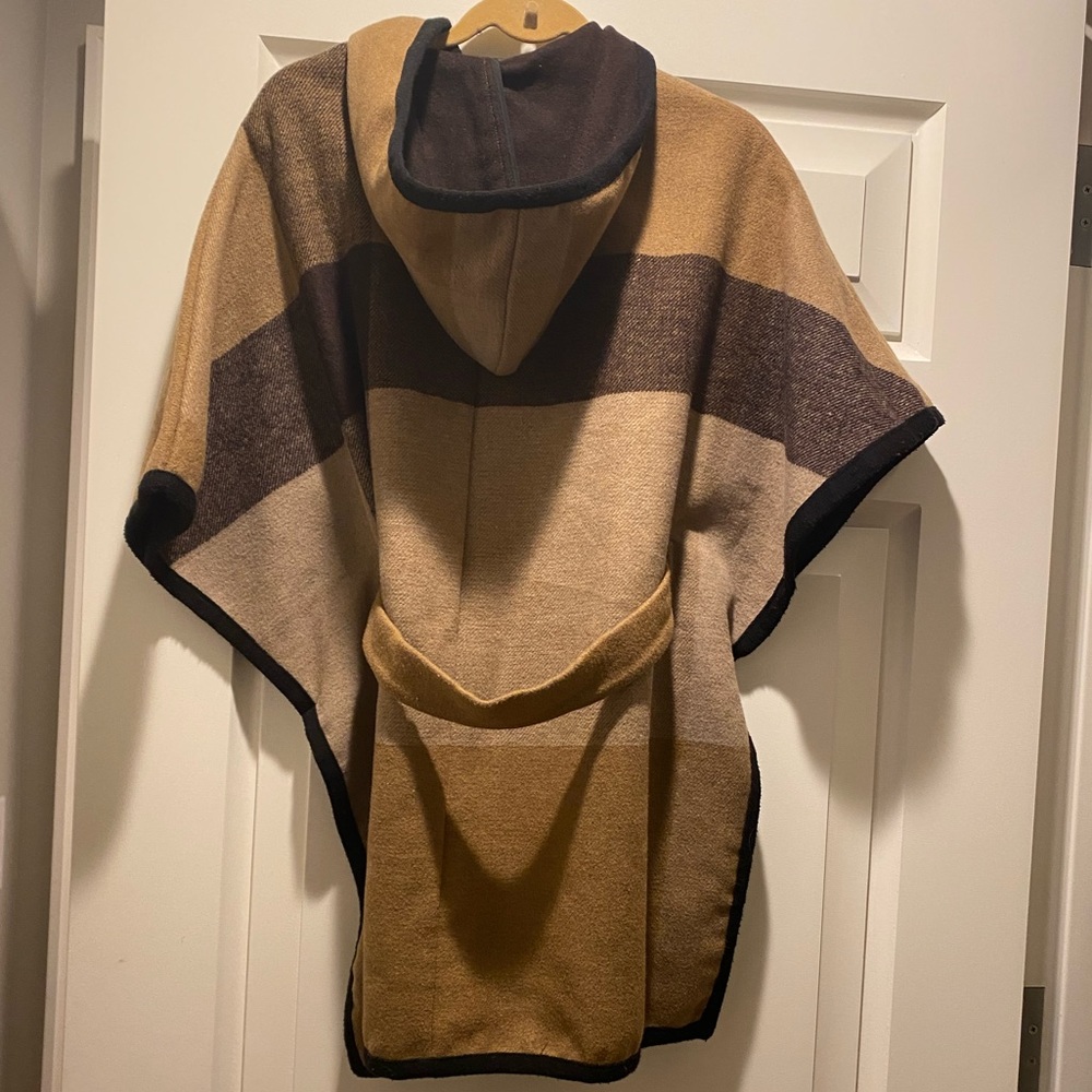 Toggle Poncho - image 6